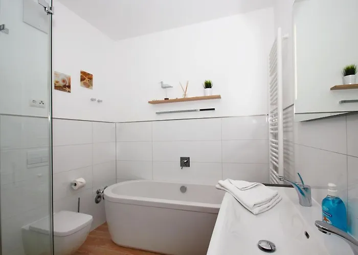 Apartmán Pauline 04 *